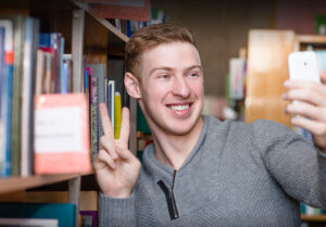 library shelfie day 1200x834