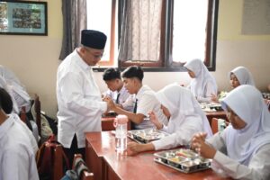 makan gratis menteri pendidikan