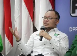 hanif dhakiri pkb