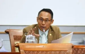 nico siahaan dpr