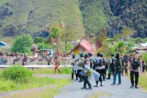 puncak jaya divhumas polri