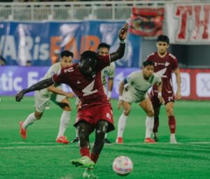 balotelli penalti ig psm