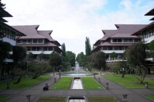 itb kampus