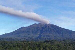 gunung raung