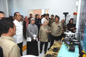 abdul kharis almasyhari