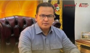 umbu dpr golkar