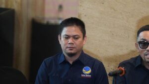 bupati kolaka timur abdul azis saat menanggapi kabar dirinya dituding kena ott kpk 1754558019895 169
