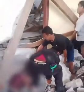 korban gempa poso