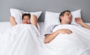 sleep talk freepik