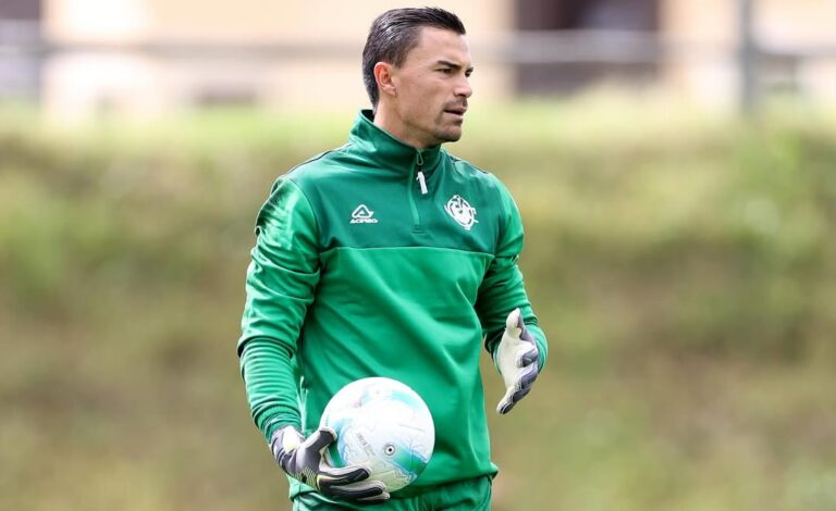 felice e carico di iniziare una nuova stagione qui! @uscremonese un anno lungo e impegnativo per