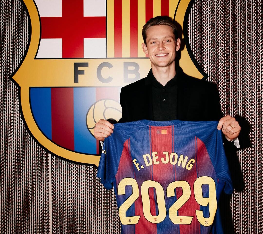 i am very happy and proud to extend my contract with the club i have always dreamed playing for.