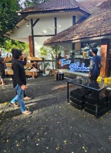 b61c34e5 dcfb 4d76 ae13 629f7a58799f