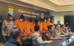 8f0daa342ffcbaf99ff3f85774681374 (1)