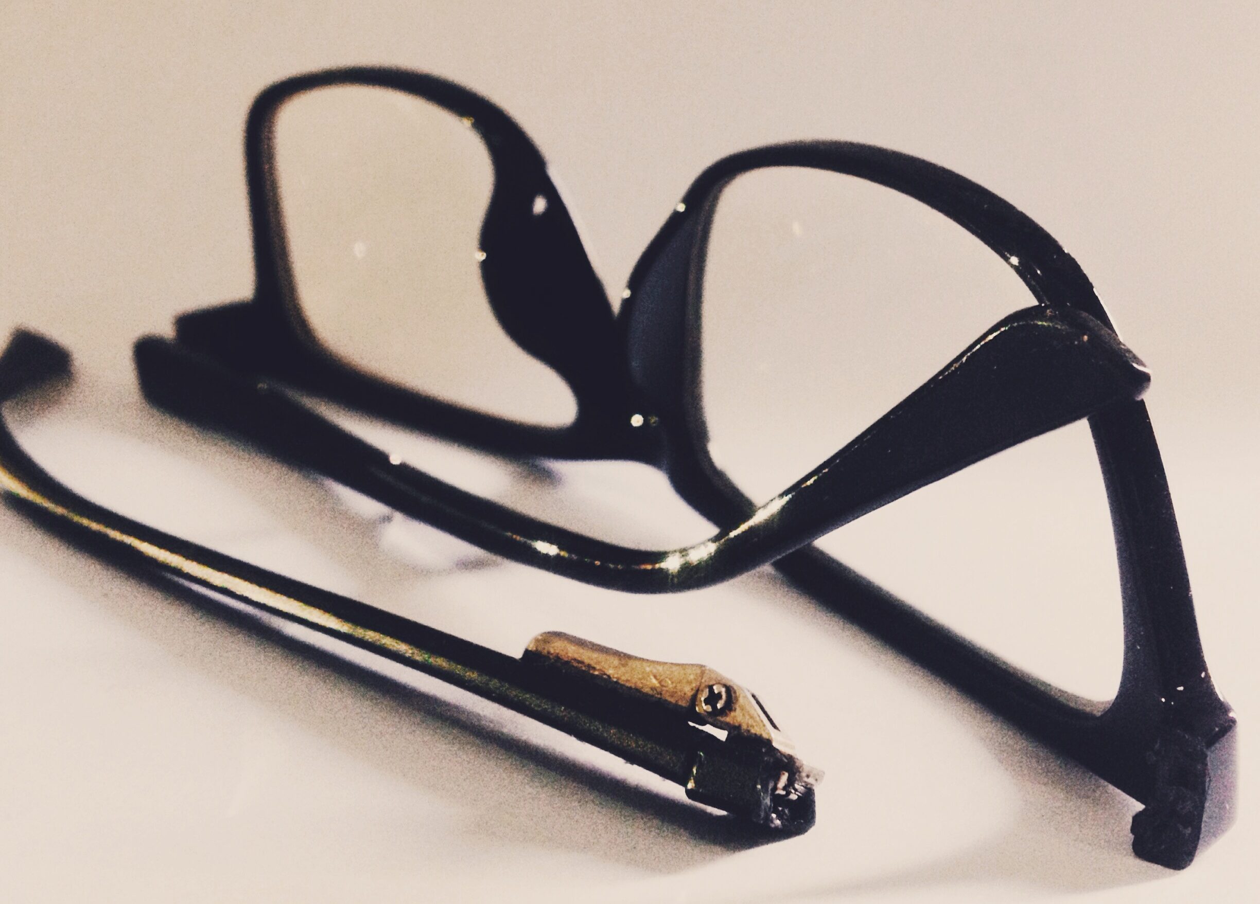 apemcomal.wordpress.com