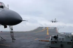 f 15 china