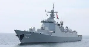 kapal chinese warship