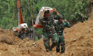 tni bantuan puspen