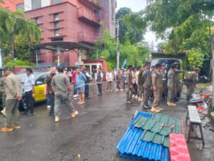 b27b56c0 cd24 4874 ac4d 873d9ea70baa