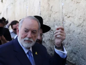 mike huckabee dubes as israel reuters