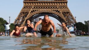 berenang reuters1