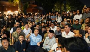 diskusi ricuh menteri ugm