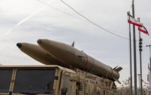 iran irgc missile parade 750x476