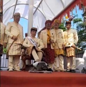 jokowi injak kerbau