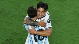 messi peluk getty