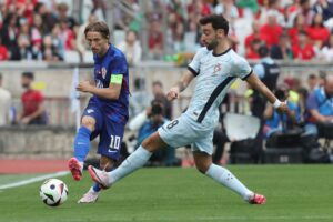 modric bruno fernandes ap