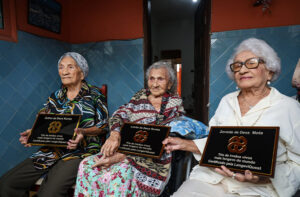 trio saudari tertua