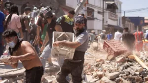 gempa kolombia reuters