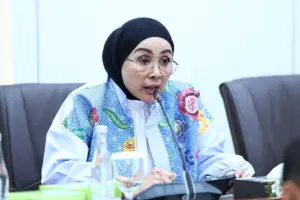 dewi juliani pdip