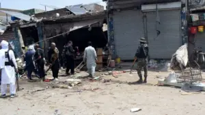 serangan bom budir pakistan markas polisi anadolu