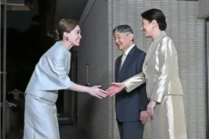 ratu tailand kaisar jepang